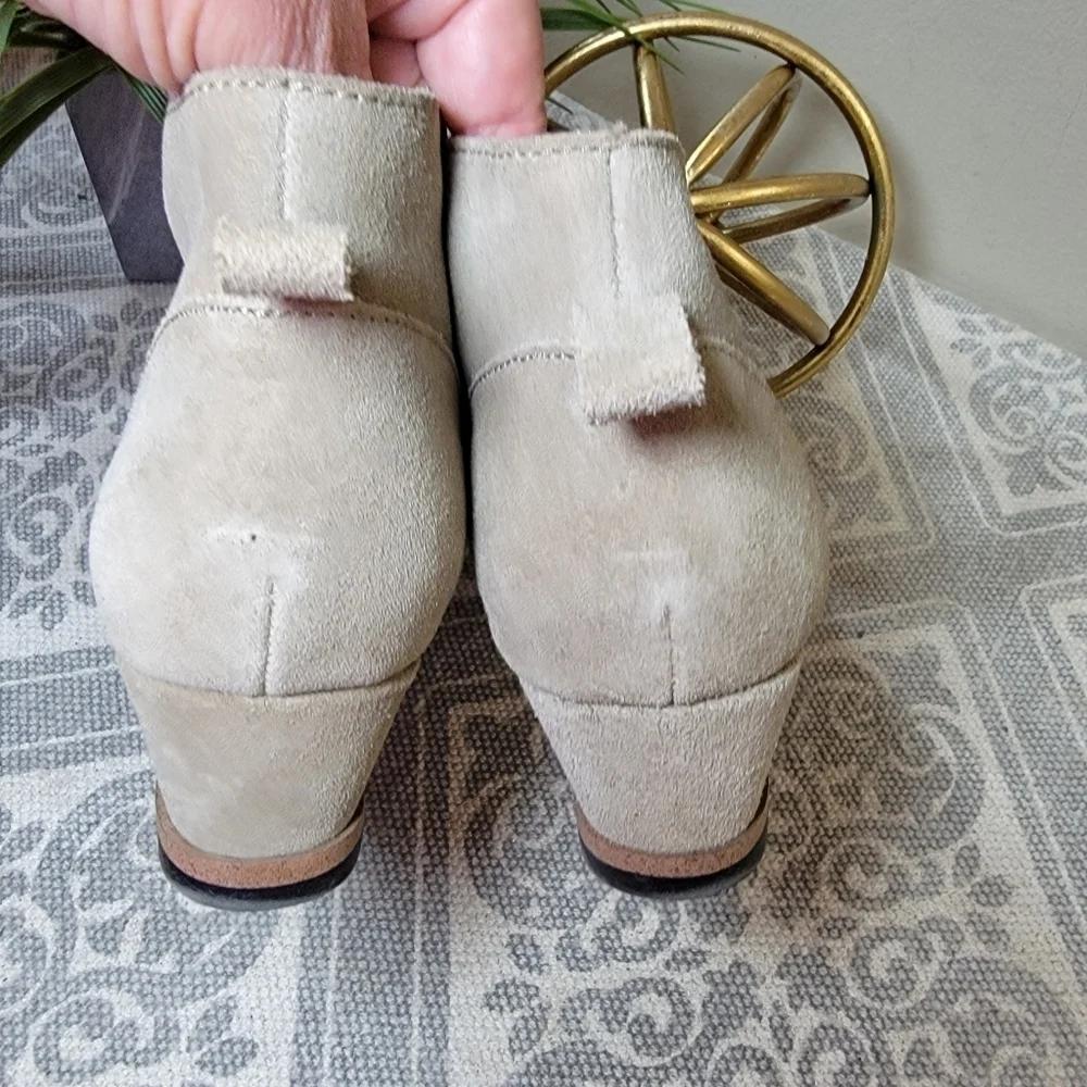Susina | 7 'Reid' Suede Lace-Up Wedge Booties ankle boots